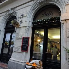 Deli Budapest - Külső kép