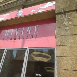 Divine Sugar Free Cukrászda - Margit körút Budapest - Külső kép