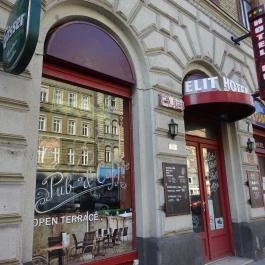 Elit Pub Budapest - Külső kép