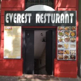 Everest Indiai Étterem Budapest - Külső kép