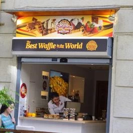 Famous Belgian Waffles - Ráday utca Budapest - Külső kép