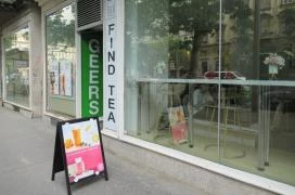 Find Tea Drinks & Sweeties Budapest