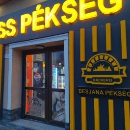 Friss Pékség Grill Gyros Nagymaros - Külső kép