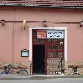 Gondűző Kocsma Makó - Külső kép