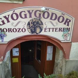 Gyógygödör Borozó Sopron - Külső kép