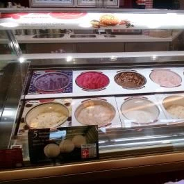 Häagen-Dazs Fagylaltozó - Aréna Plaza Budapest - Étel/ital