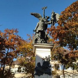 Honvéd szobor Budapest - Egyéb