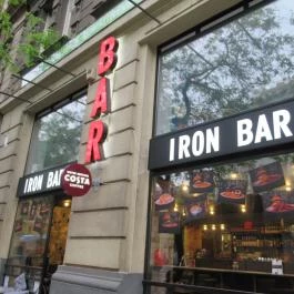 Iron Bar Budapest - Külső kép