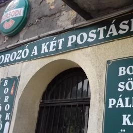 Két Postás Borozó Budapest - Külső kép