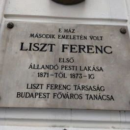 Liszt Ferenc szobra - Nádor utca Budapest - Egyéb