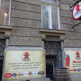 A Maci Budapest - Külső kép