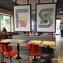 McDonald's Sopron - Belső