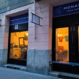 Monalizza Pizza Budapest - Külső kép