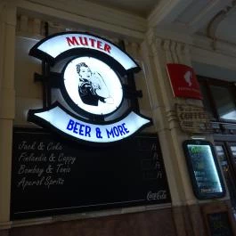 Muter Café & Beer Budapest - Külső kép