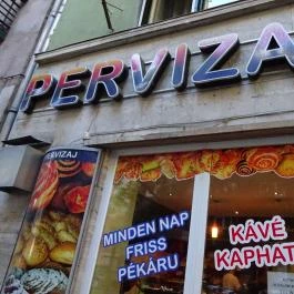 Pervizaj Pékség Budapest - Külső kép