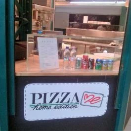 Pizza Me - Hold utca Budapest - Külső kép