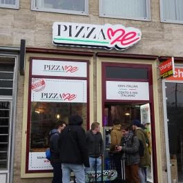 Pizza Me - Károly körút Budapest - Külső kép