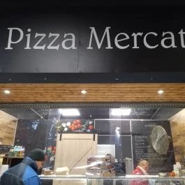 Pizza Mercato Budapest - Külső kép