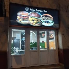 Relax Burger Bar Nyugati Budapest - Külső kép