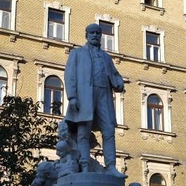 Semmelweis Ignác-szobor Budapest - Egyéb