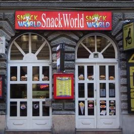 Snackworld Budapest - Külső kép