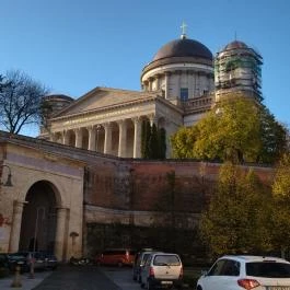 Szent István tér Esztergom - Egyéb