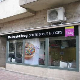 The Donut Library - Pozsonyi út Budapest - Külső kép