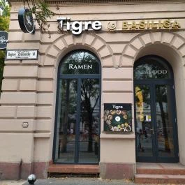 Tigre Budapest - Külső kép