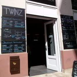 Twinz Sandwichbar Budapest - Külső kép