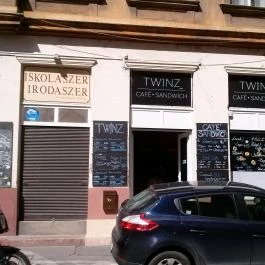 Twinz Sandwichbar Budapest - Külső kép