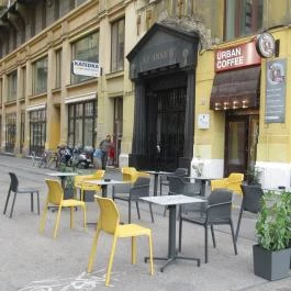 Urban Coffee Budapest - Külső kép