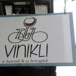 Vinikli Budapest - Egyéb