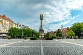 Szentháromság-szobor Szombathely