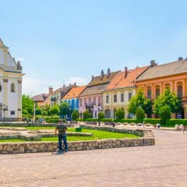 Szent Mihály Altemplom Kiállítóhely - régészeti kiállítás Vác - Egyéb